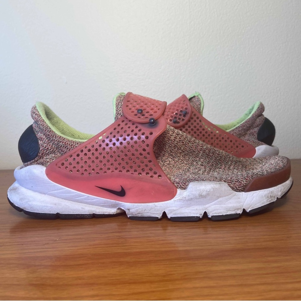 Nike Sock Dart